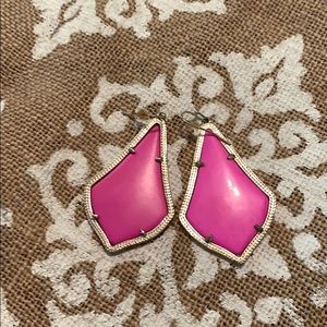 Hot pink Kendra Scott Alexandra’s